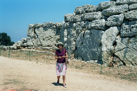 des pierres gigantesques au temple de Ggantija 